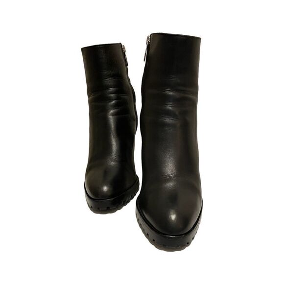 ❤️SOLD❤️Gianvito Rossi Black Leather Ankle Boots |Size: 38.5| - Picture 1 of 10